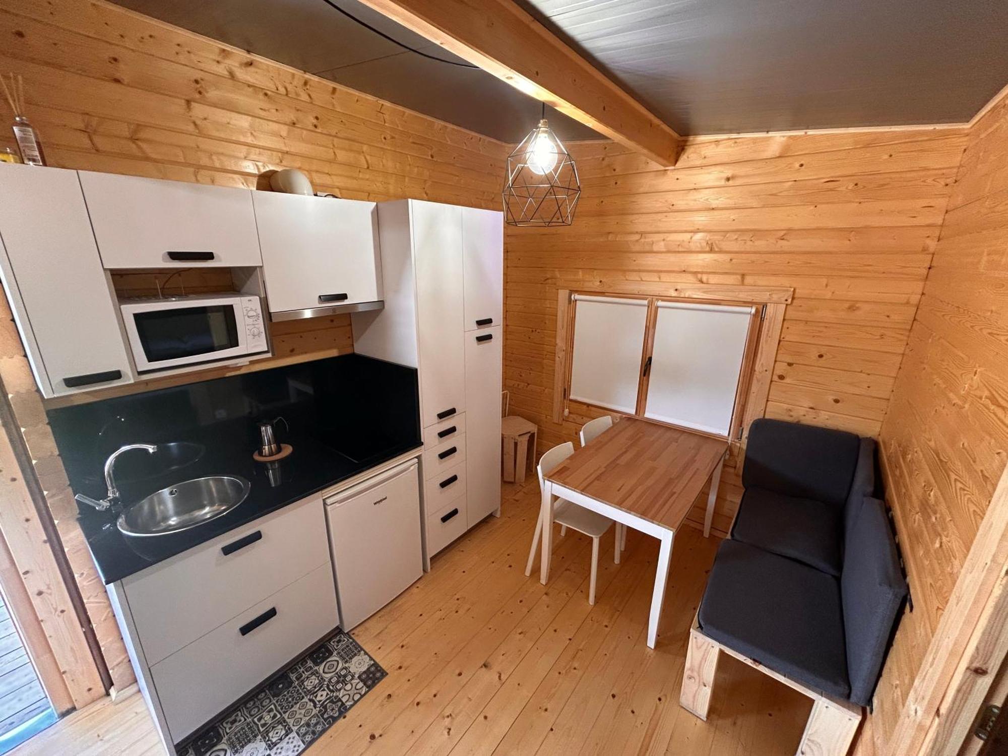 Camping & Bungalows Leagi Mendexa Exteriör bild